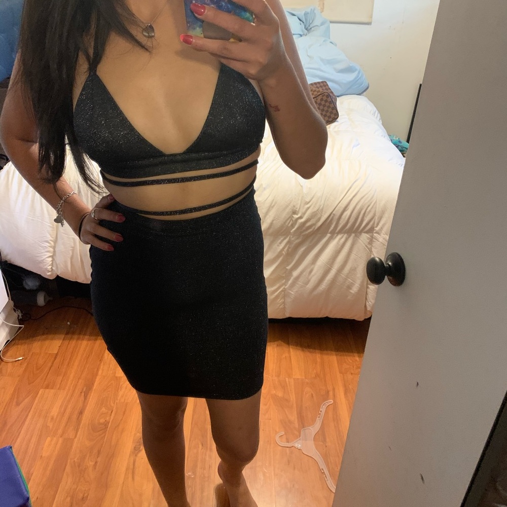 Cute sparkly 2 piece